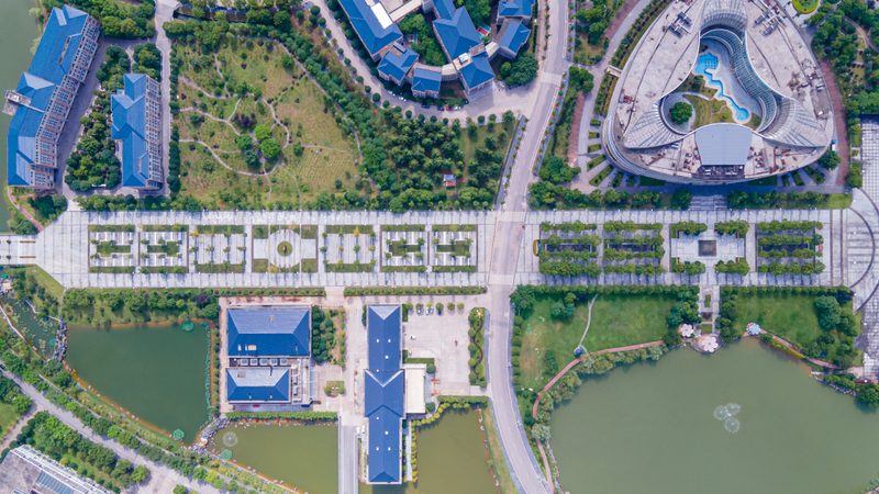 陶瓷电容选型：规格参数背后的技术考量